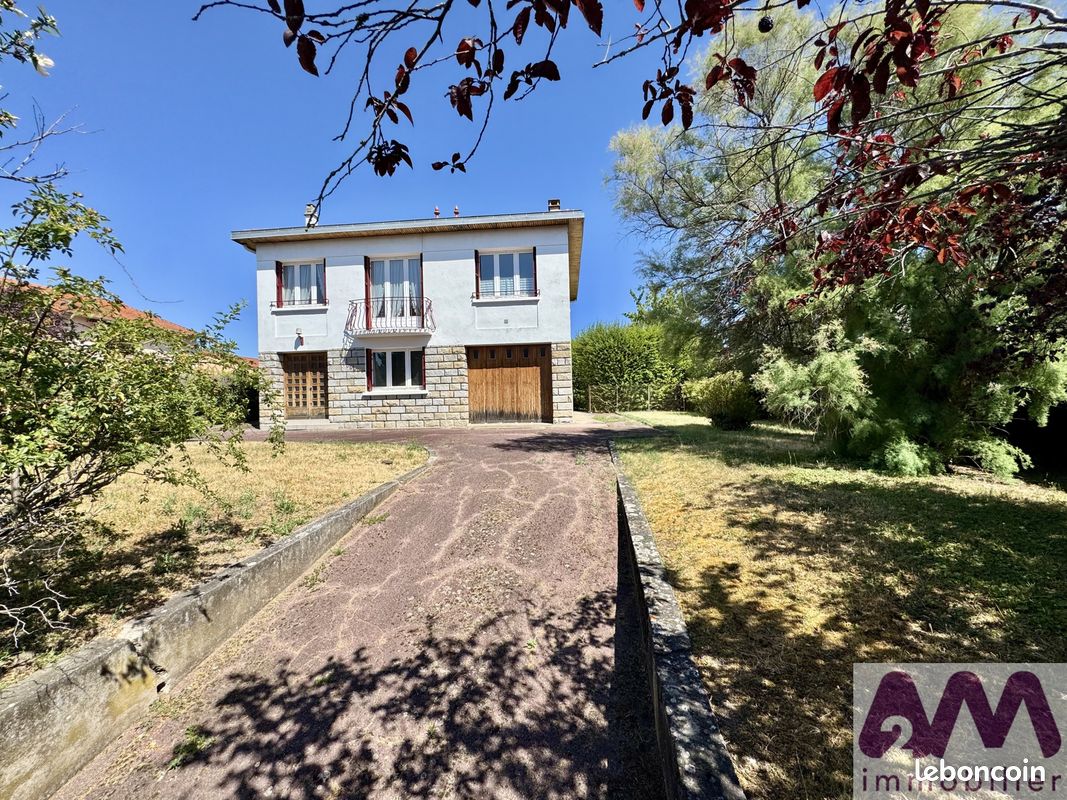 Maison 4 pièces 98 m² · à Cournon-d'Auvergne · 98 m² · 262 500 €