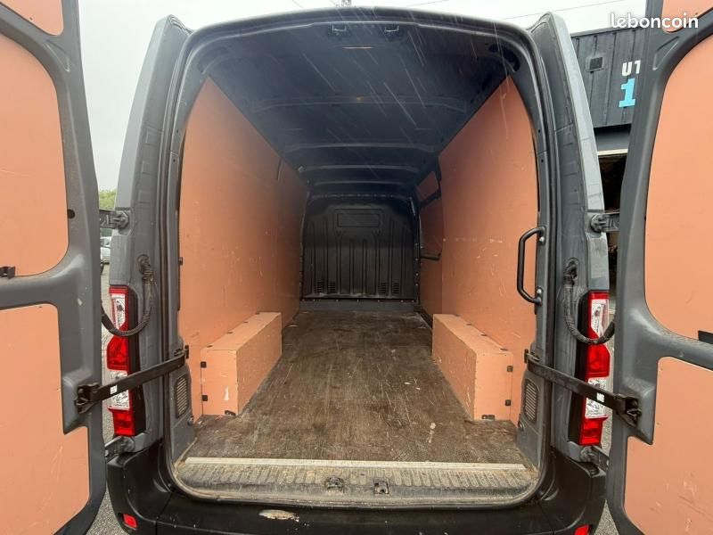 Renault Master Fg F3300 L2H2 2.3 dCi 180ch Energy Grand Confort E6 (image 9)