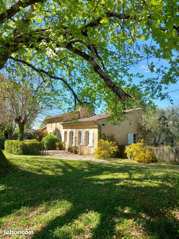 Maison 7 pièces 178 m² · à Bourg · 178 m² · 405 000 €