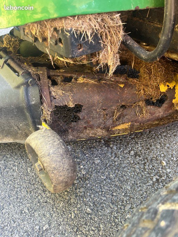 John Deer X110 (image 4)