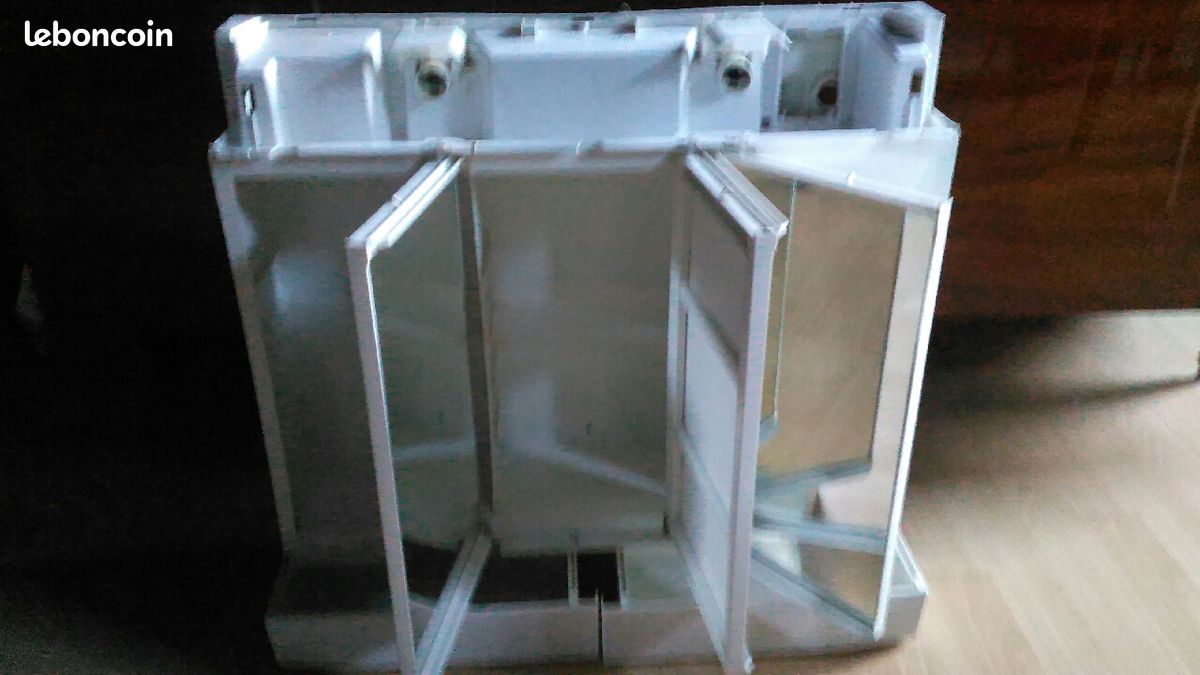 Armoire salle de bain Allibert 3 glaces éclairée (image 3)