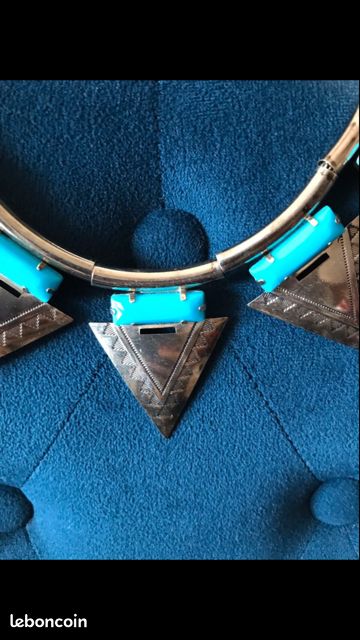 Collier fantaisie (image 2)