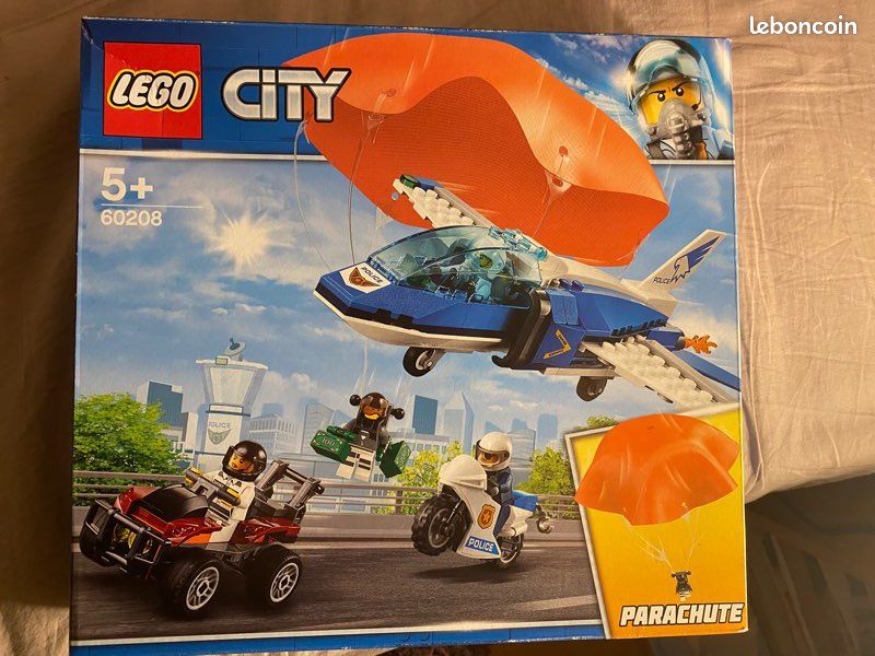 Lego city parachute (image 1)