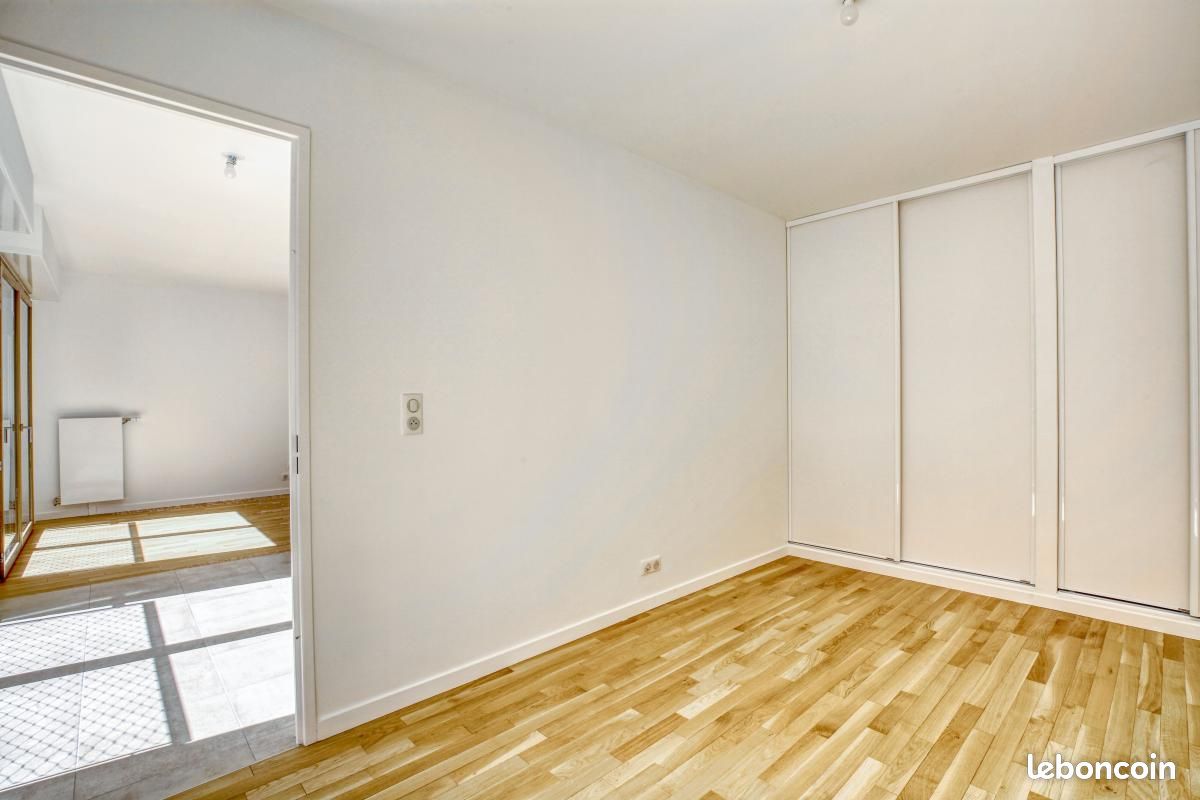Appartement 3 pièces 55 m² · à Versailles · 55 m² · 995 €/mois