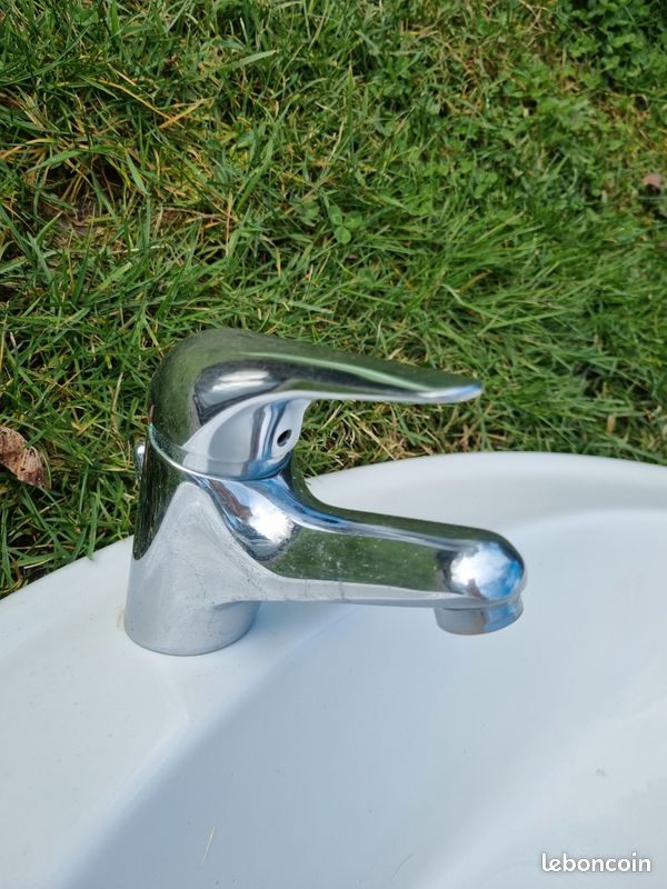 Lababo Rules Lavabo et mitigeur grohe - Bricolage