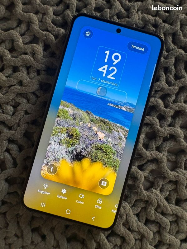 Samsung S24 (image 1)