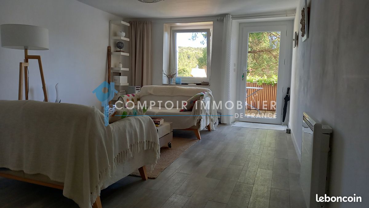 Maison 5 pièces 89 m² · à Saint-Martin-de-Londres · 89 m² · 246 700 €