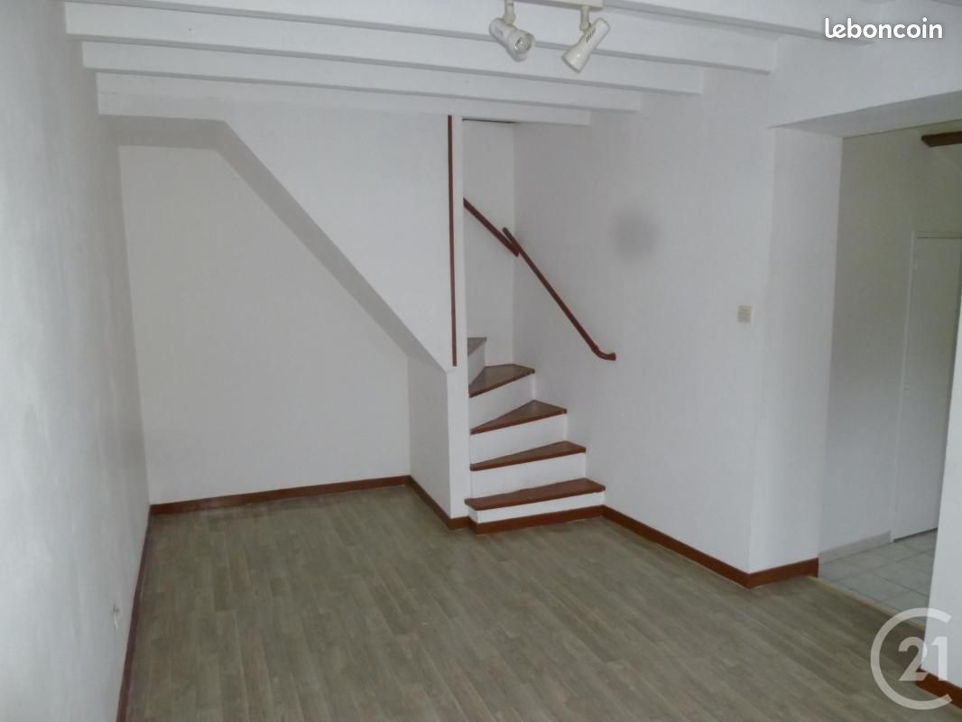 Appartement 2 pièces 34 m² · à Vitry-aux-Loges · 34 m² · 440 €/mois