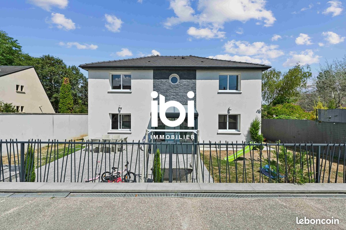 Maison 5 pièces 154 m² · à Groslay · 154 m² · 644 000 €