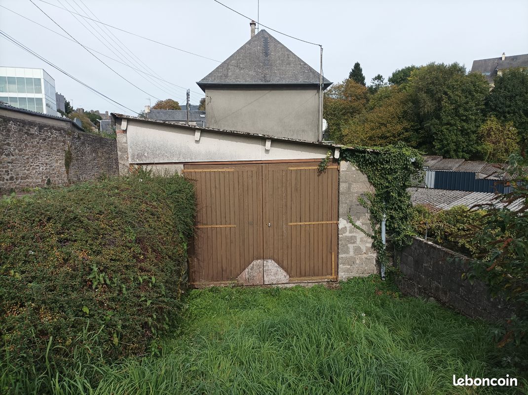 Garage à vendre · à Coutances · 22 000 €