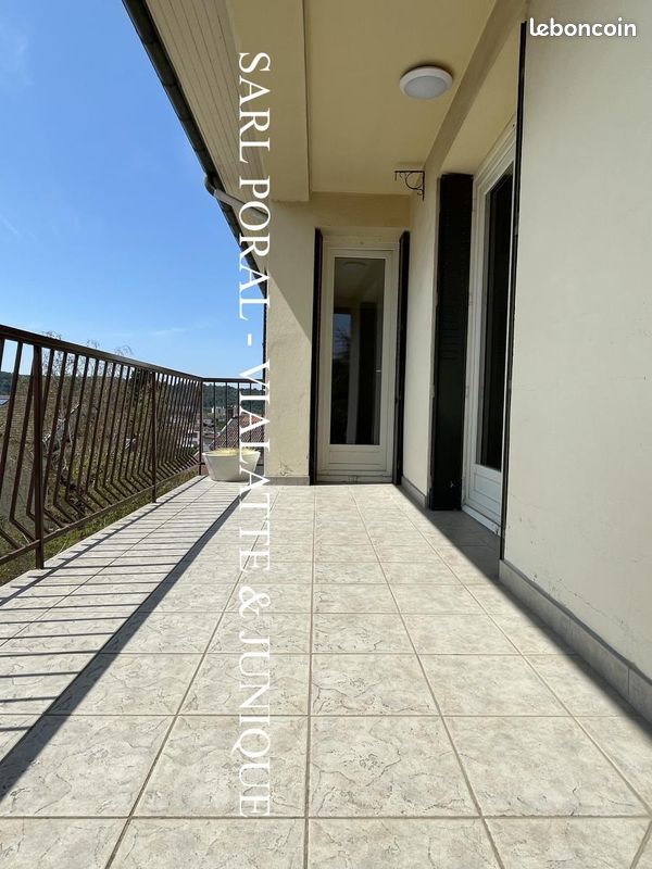 Appartement 3 pièces 88 m² · à Ambérieu-en-Bugey · 88 m² · 926 €