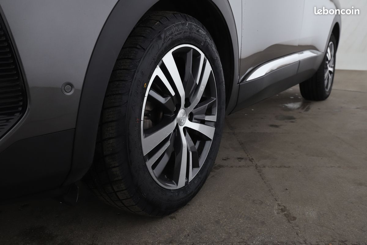 Peugeot 5008 1.5 Blue-HDi Allure Pack EAT8 130 ch (image 27)