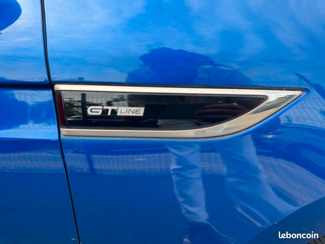 RENAULT MEGANE IV BERLINE TCe 130 Energy GT LINE/ APPLE CARPLAY/ SIEGES SPORT ALCANTARA/TISSU (image 30)