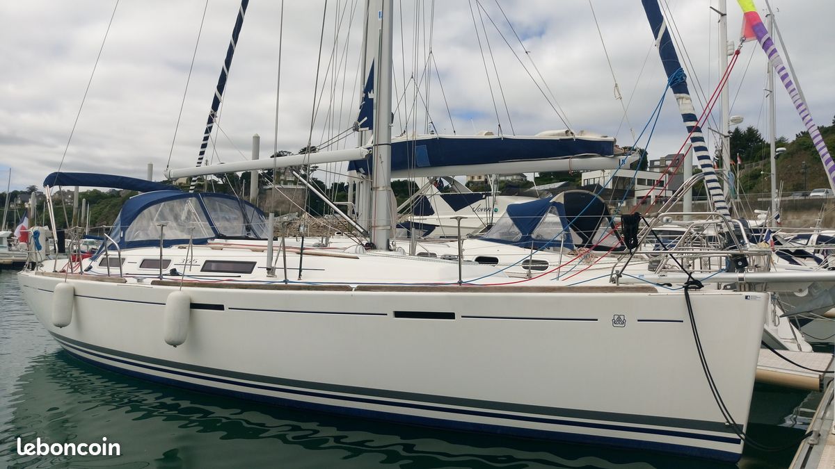 DUFOUR 365 GRAND LARGE — View photo 1