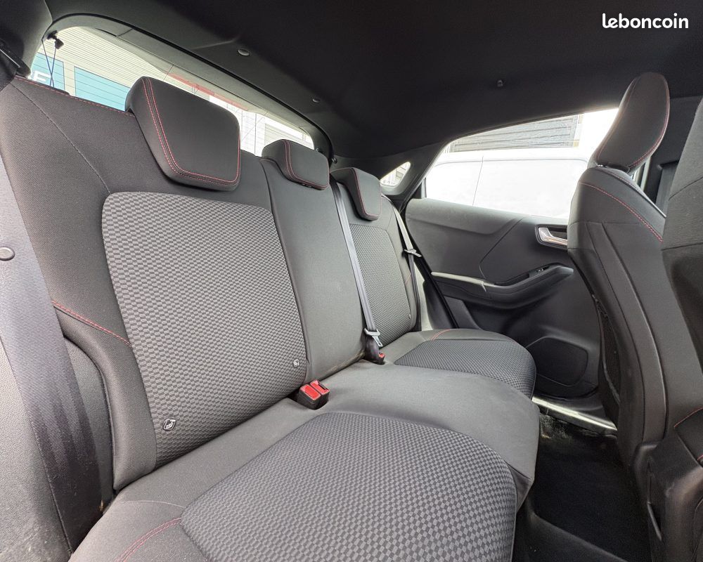Ford Puma 2 1.0 EcoBoost 125 ch MHEV ST Line - CARPLAY - Entretien complet - GARANTIE 6 MOIS (image 17)