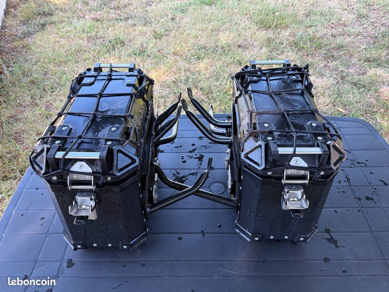 Valises moto 2x 30L (image 3)