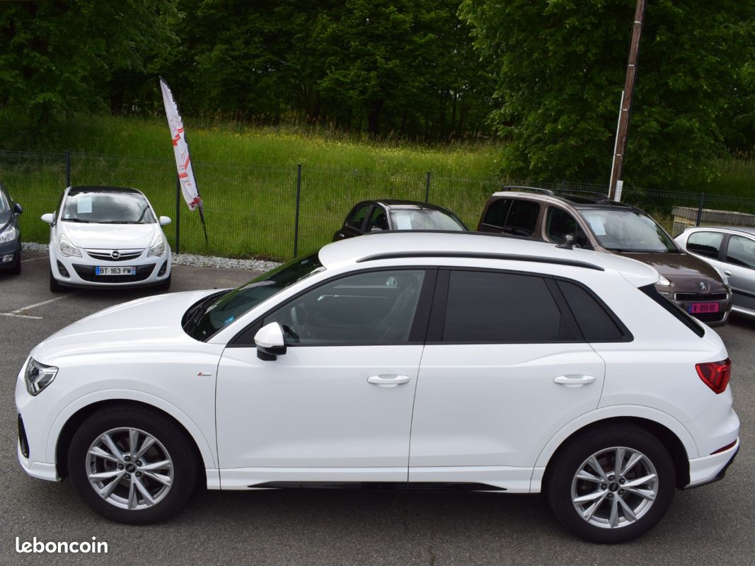 AUDI Q3 35 TDI 150 CV S-LINE S-TRONIC / 1ère MAIN / CROCHET D'ATTELAGE / PACK BLACK (image 8)
