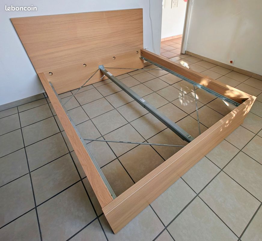 IKEA MALM, cadre de lit haut, chêne blanchi (image 4)