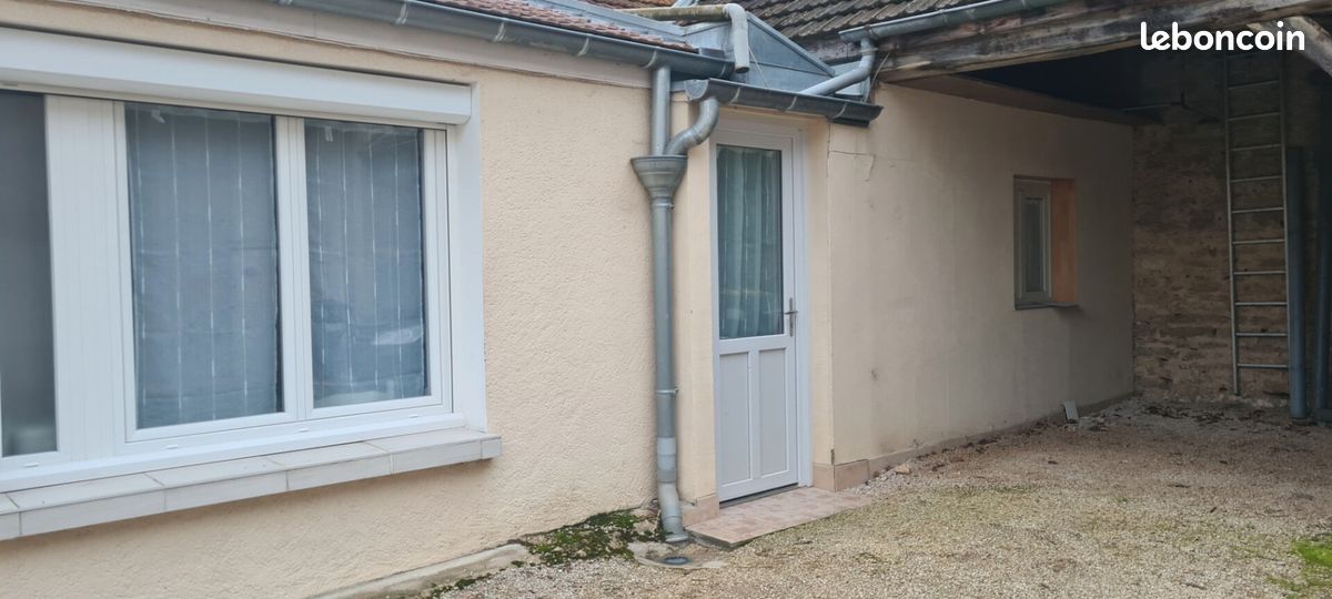Appartement 1 pièce 17 m² · à Brochon · 17 m² · 450 €