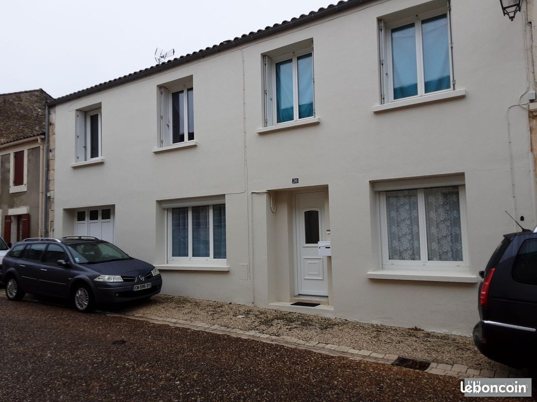 Appartement 4 pièces 100 m² · à Pons · 100 m² · 750 €/mois