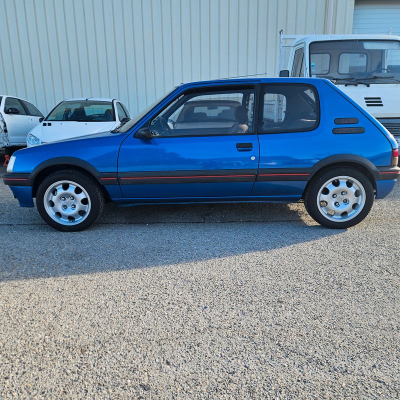 Pompe à essence Peugeot 205 GTI 1.6 complète - fr