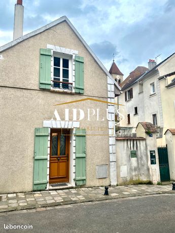 https://img.leboncoin.fr/api/v1/lbcpb1/images/8c/60/01/8c6001fbcf32c909140e25bb1b1370f55794a179.jpg?rule=ad-image