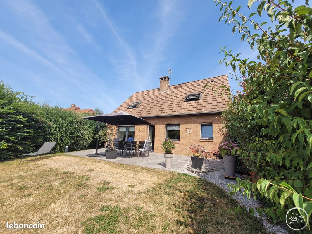 Maison 5 pièces 118 m² · à Zudausques · 118 m² · 320 000 €