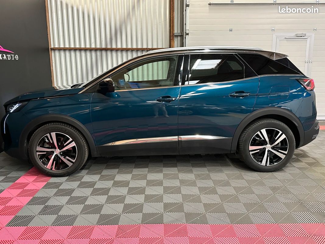 Peugeot 3008 II 1.6 THP Hybrid 225 GT (image 8)