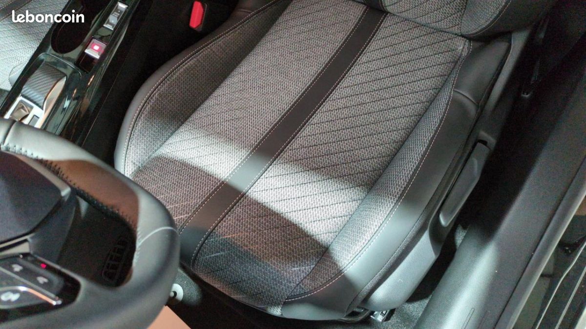 Peugeot 208 (2) Hybrid 145 e-DCS6 Allure (image 10)