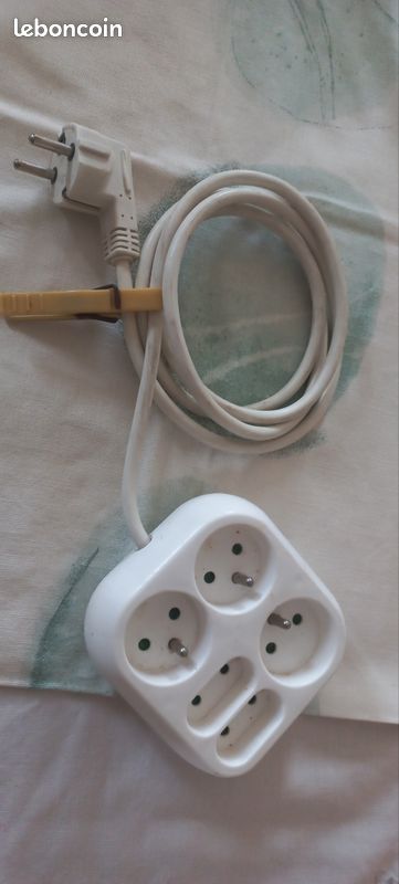 Multiprise (image 1)