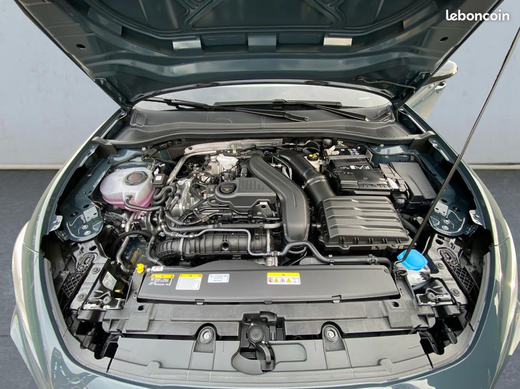 CUPRA Leon Sportstourer 1.5 eTSI Hybrid 150 ch DSG7 V (image 17)