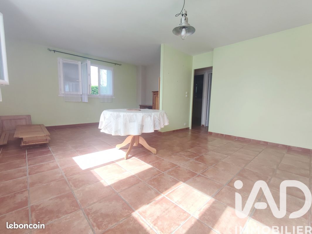 Appartement 3 pièces 76 m² · à Villiers-le-Bel · 76 m² · 159 000 €