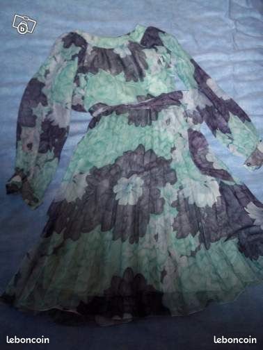 Robe fleurie (image 1)