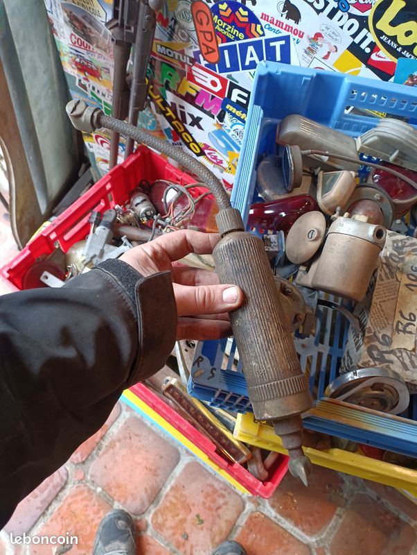 Pompe a graisse en laiton (image 2)