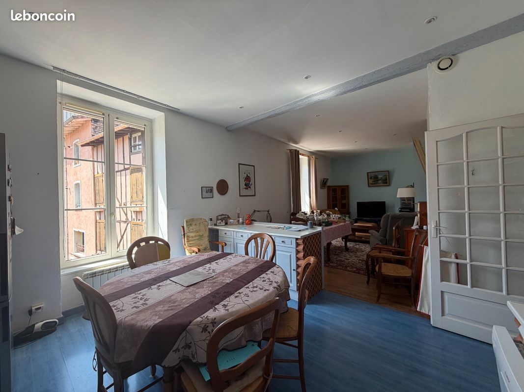 Appartement 4 pièces 133 m² · à Mâcon · 133 m² · 189 000 €