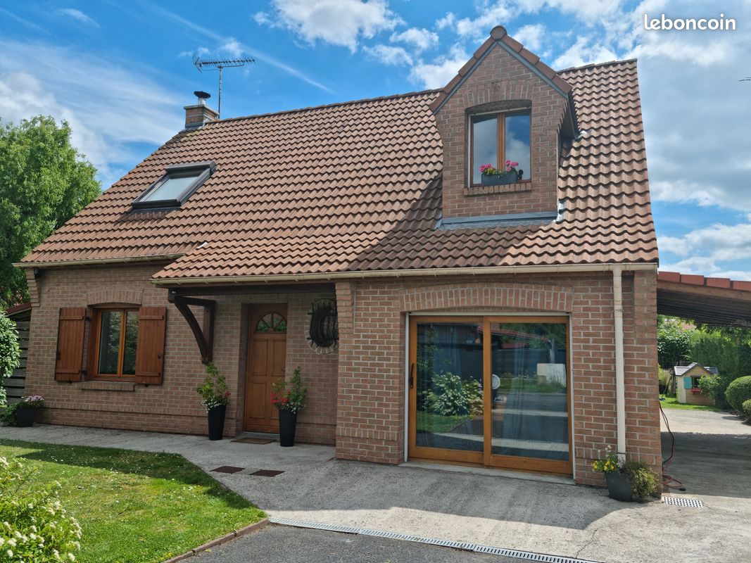 Maison 5 pièces 128 m² · à Beuvry-la-Forêt · 128 m² · 375 000 €