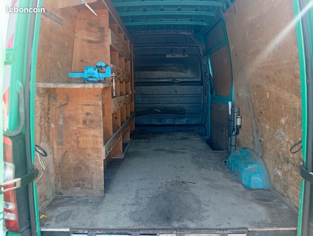 Mercedes Sprinter 311 CDI - 110 cv - L2H2 - Année 2007 (image 5)