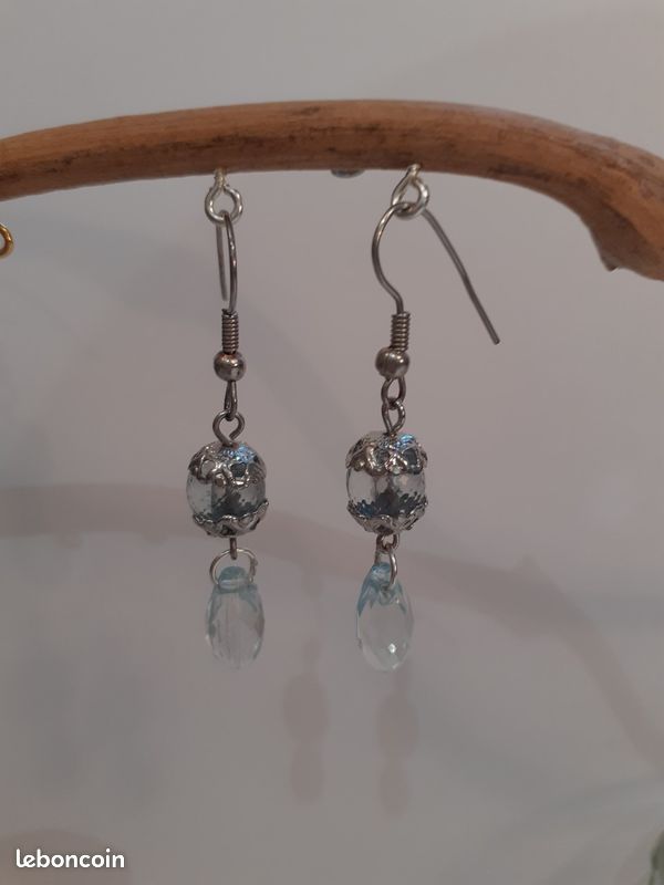 Boucles d’oreilles faites main et uniques (image 2)