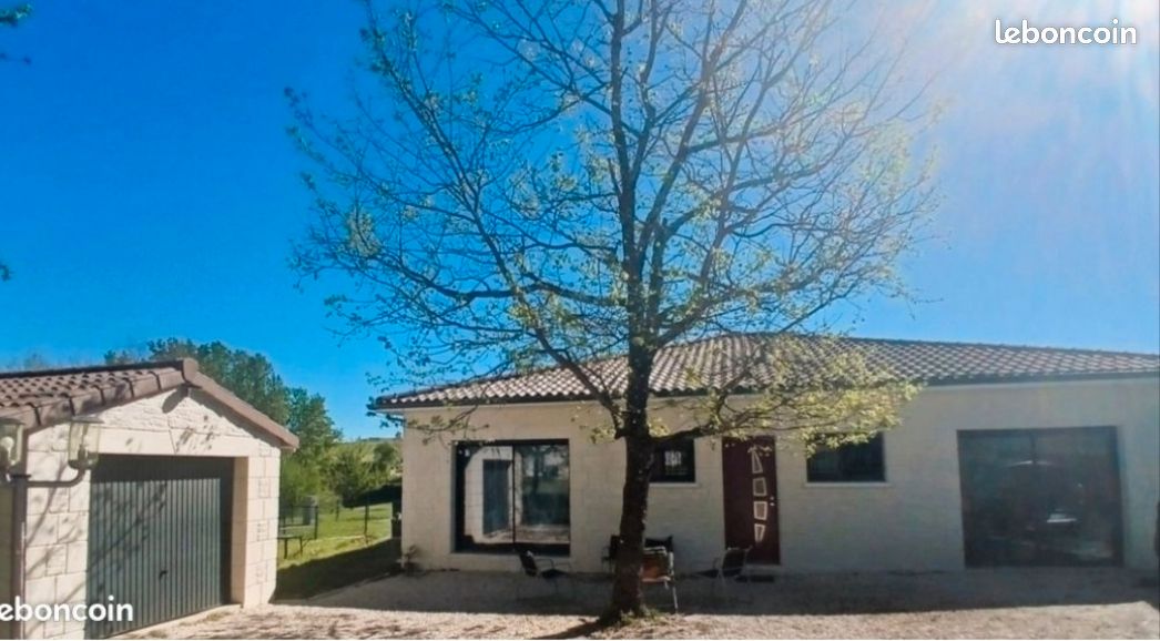Maison 5 pièces 141 m² · à Saussignac · 141 m² · 230 000 €