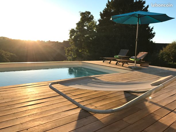 Maison en pierre entièrement rénovée / 4 chambres, piscine sécurisée, grange 340 m2, vue nature, jardin et verger, aucun travaux, prestations haut de gamme