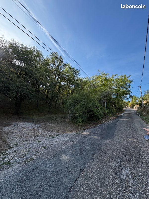 Terrain à bâtir · à Catus · 20 000 €
