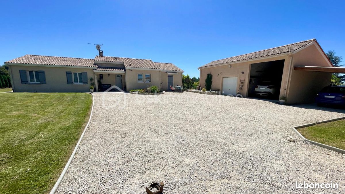 Maison 5 pièces 130 m² · à Couze-Et-Saint-Front · 130 m² · 288 000 €
