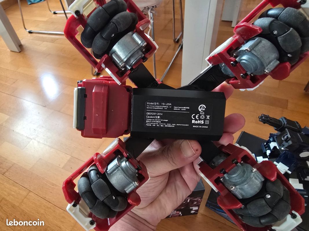 Robot De Combat GEIO FPS – Reconnaissance Visuelle – Édition Rouge – Coffret NEUF Et RARE – Son Et Lumière