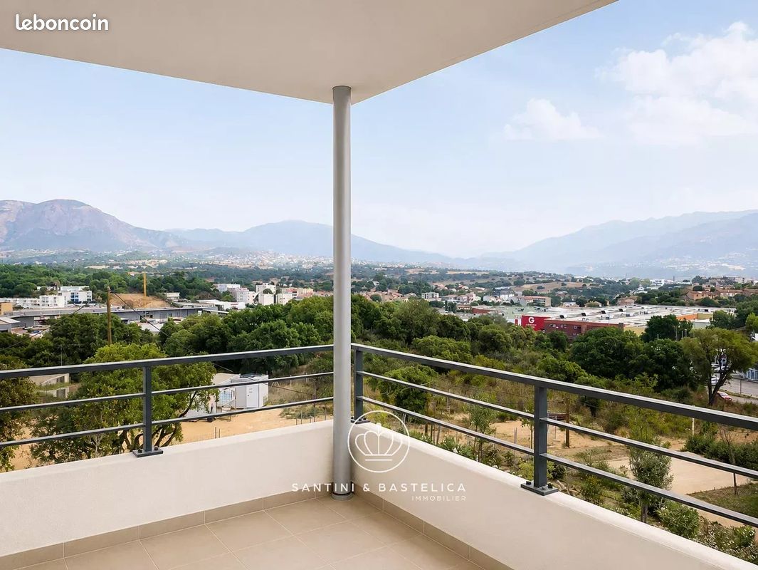 Appartement 1 pièce 34 m² · à Ajaccio · 34 m² · 730 €