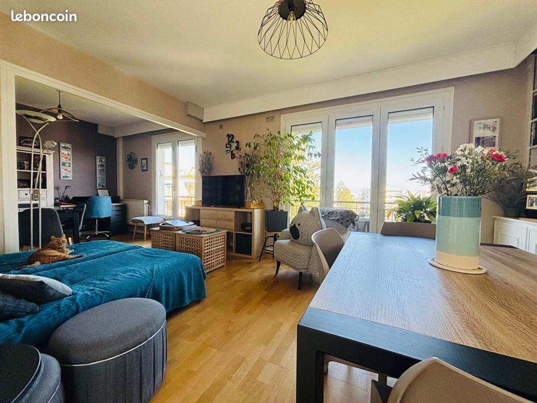 Appartement 4 pièces 93 m² · à Tours · 93 m² · 218 500 €