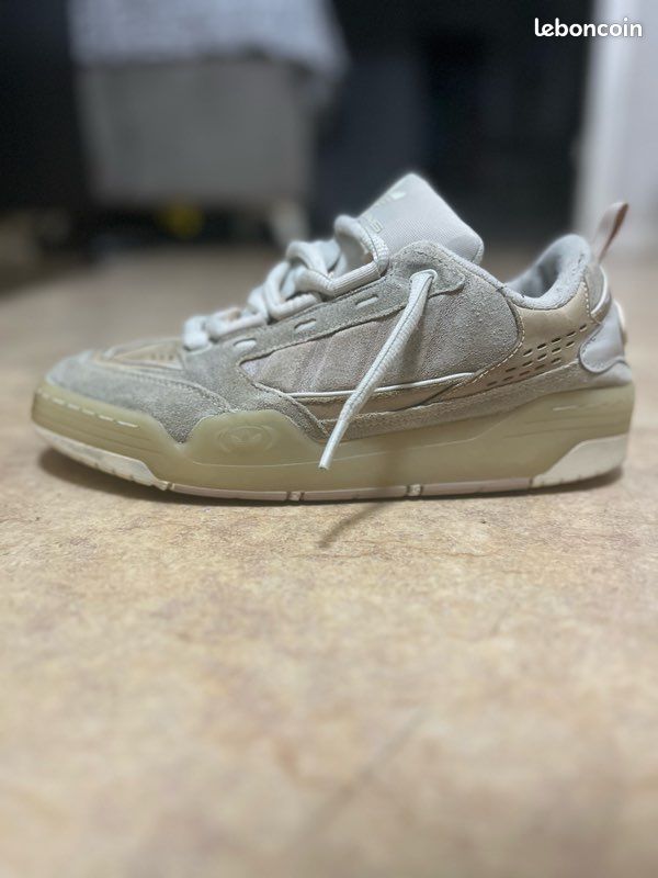 Adidas (image 1)