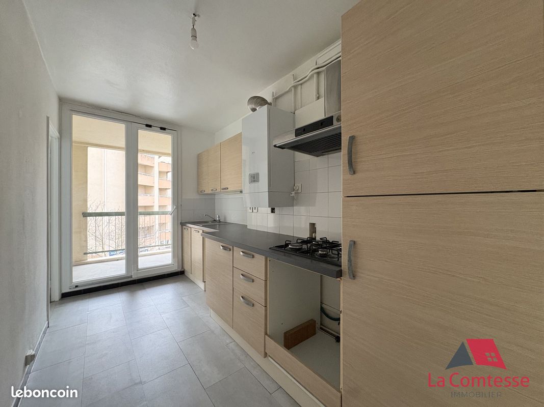 Appartement a louer aubagne - 3 pièce(s) - 63 m2 - Surfyn