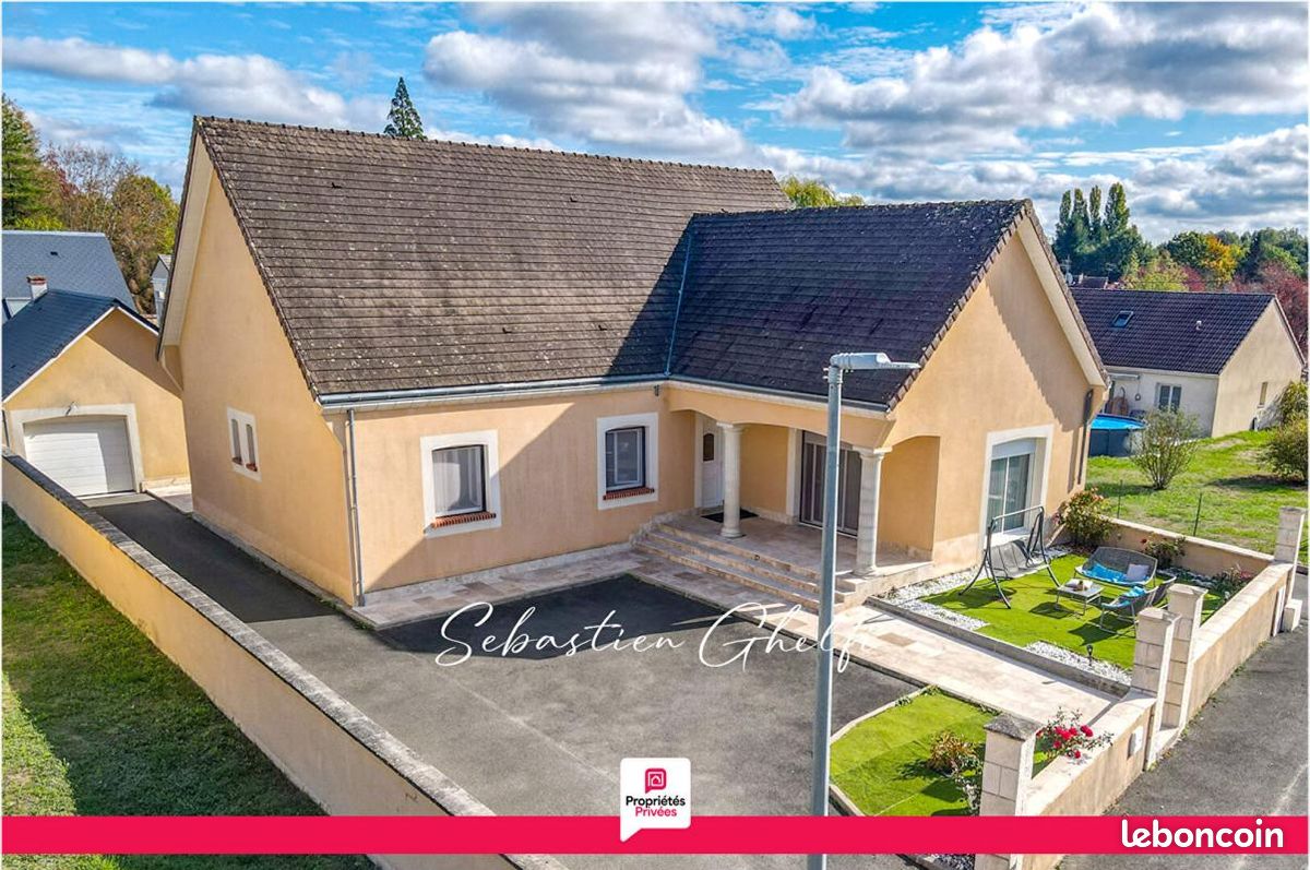 Maison 7 pièces 276 m² · à Romorantin-Lanthenay · 276 m² · 295 000 €