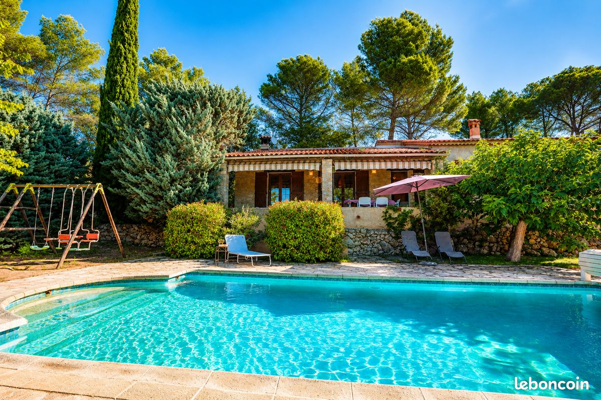 Maison 4 pièces 99 m² · à Cotignac · 99 m² · 395 000 €