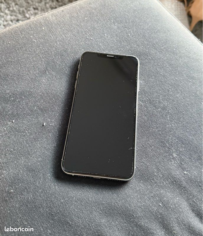 IPhone 11 Pro Max (image 3)